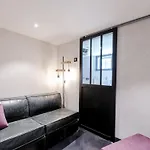 Demi-chalet Cosy à Avec Jardin, Parking Et Wi-fi - Fr-1-343-227 Appartement *